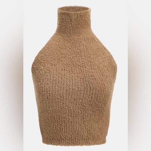 Cupshe Textured Mock & V Neck Oversized Cropped Sweater Set in Beige - Picture 14 of 16